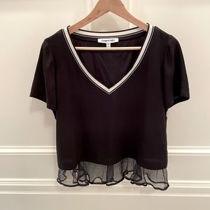 Elizabeth & James top